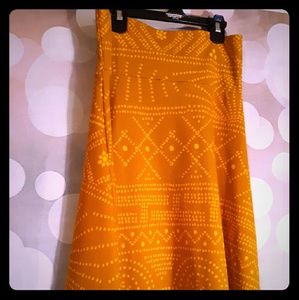 Vintage-y Mustard skirt